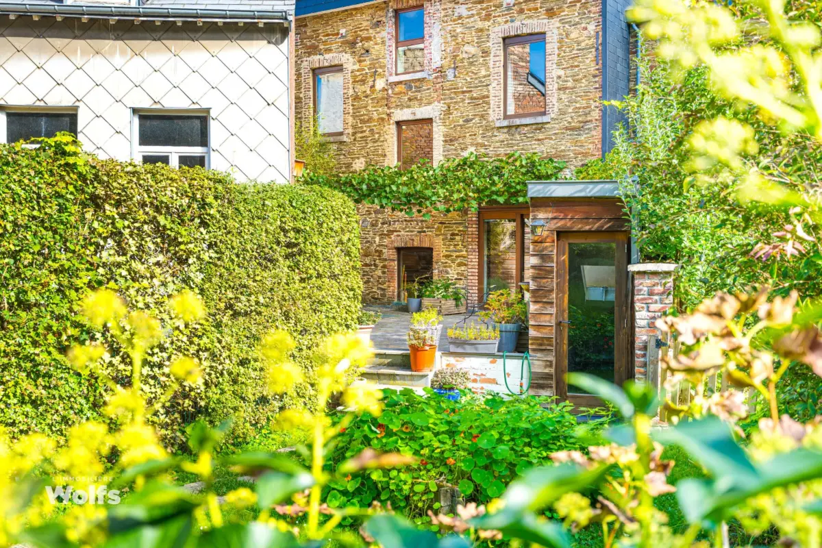 Maison de maître à  à Spa 4900 459000.00€ 6 chambres 352.00m² - annonce 668456