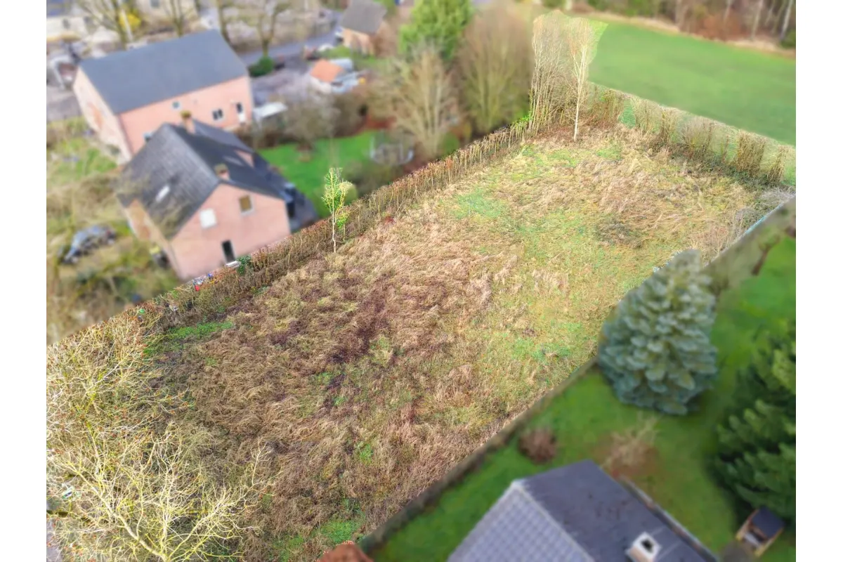 Terrain à vendre à Clavier 4560 79000.00€  chambres m² - annonce 668271