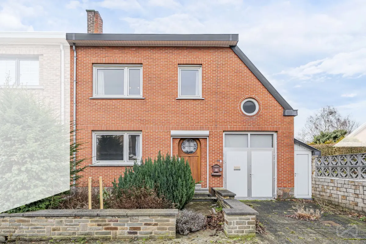 Maison à vendre à Lamine 4350 225000.00€ 3 chambres 207.00m² - annonce 671145