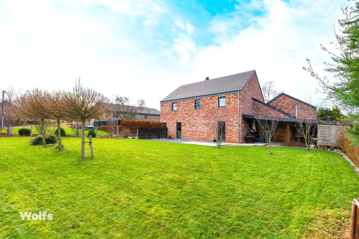 Villa à vendre à Trois-Ponts 4980 545000.00€ 4 chambres 259.00m² - annonce 669348