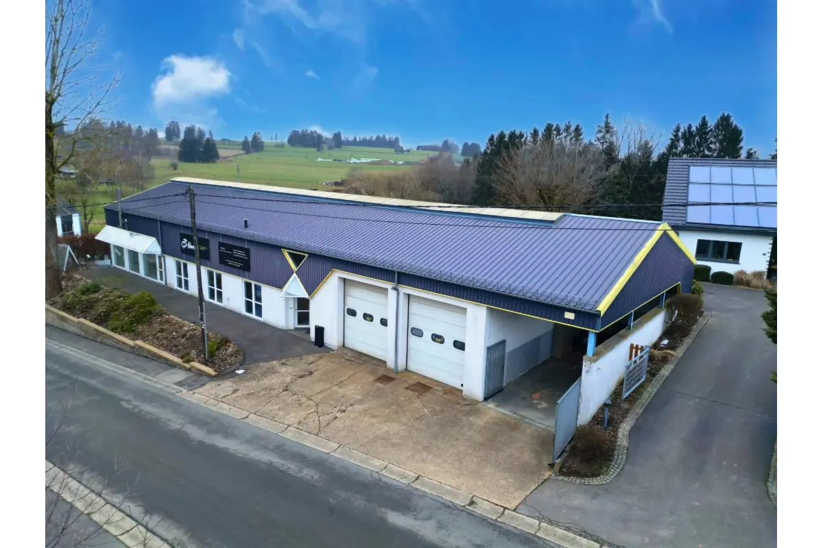 Commerce à vendre à Bullange 4760 297000.00€  chambres m² - annonce 669139