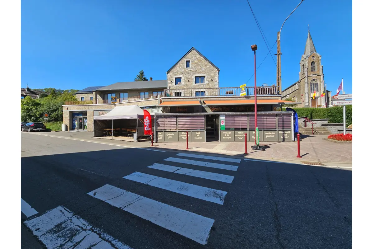 Immeuble de rapport - Immeuble à appartement à louer à Hamoir 4180 2500.00€  chambres 225.00m² - annonce 672191