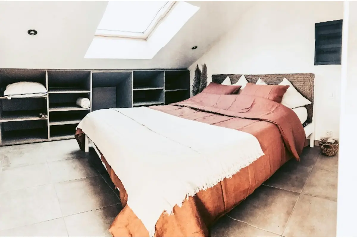 Appartement à louer à Neuville-en-Condroz 4121 990.00€  chambres m² - annonce 673404