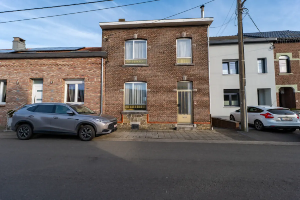 Maison à vendre à Bassenge 4690 210000.00€ 3 chambres 126.00m² - annonce 675305