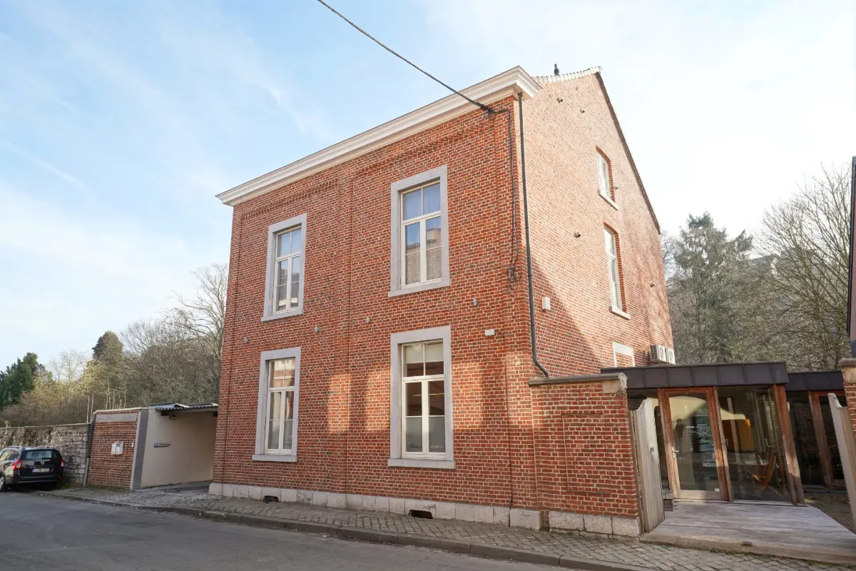 Appartement à louer à Huy 4500 875.00€ 2 chambres 100.00m² - annonce 675007