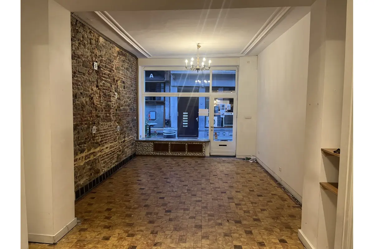 Commerce à louer à Liège 4000 1200.00€  chambres 83.00m² - annonce 677425