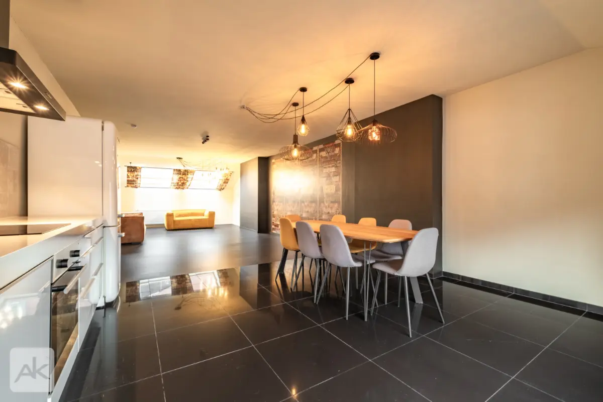 Appartement à louer à Liège 4000 950.00€ 2 chambres 125.00m² - annonce 677870