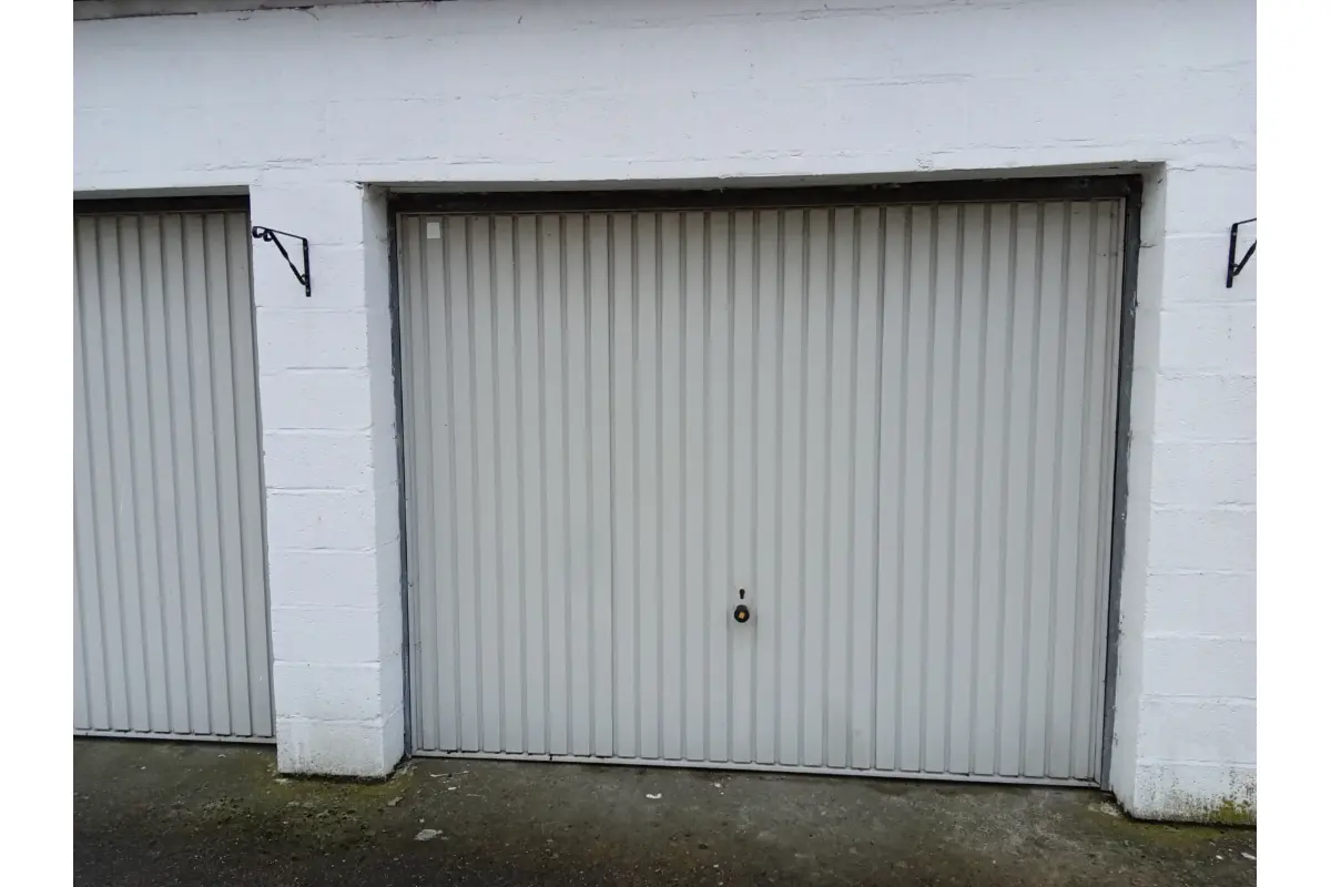 Parking / garage à louer à Ans 4430 100.00€  chambres m² - annonce 679925