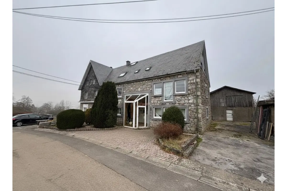 Appartement à vendre à Bellevaux-Ligneuville 4960 235000.00€ 2 chambres 100.00m² - annonce 680517