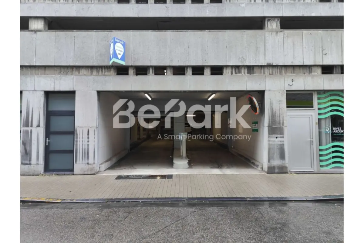 Parking à louer à Liège 4000 121.00€  chambres m² - annonce 681967