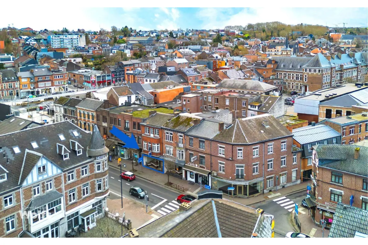 Commerce à  à Visé 4600 4000.00€  chambres 285.00m² - annonce 683058