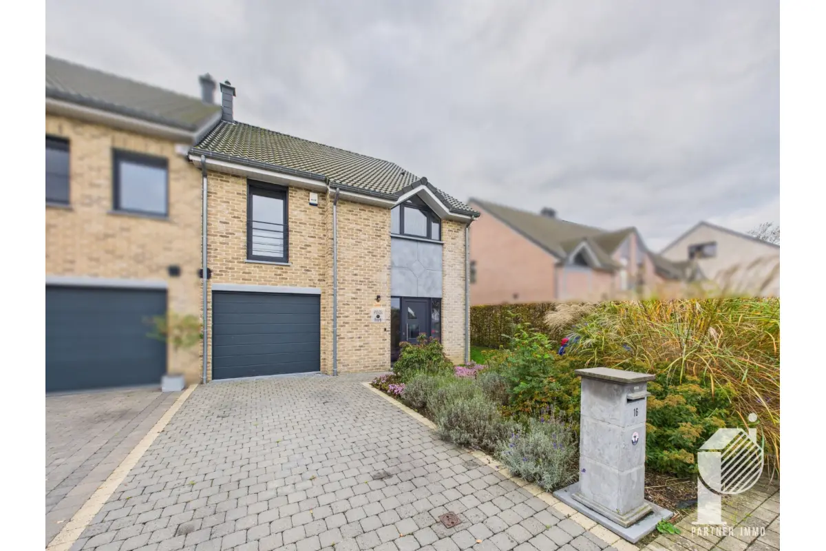 Maison à vendre à Stembert 4801 465000.00€ 4 chambres 162.00m² - annonce 685198