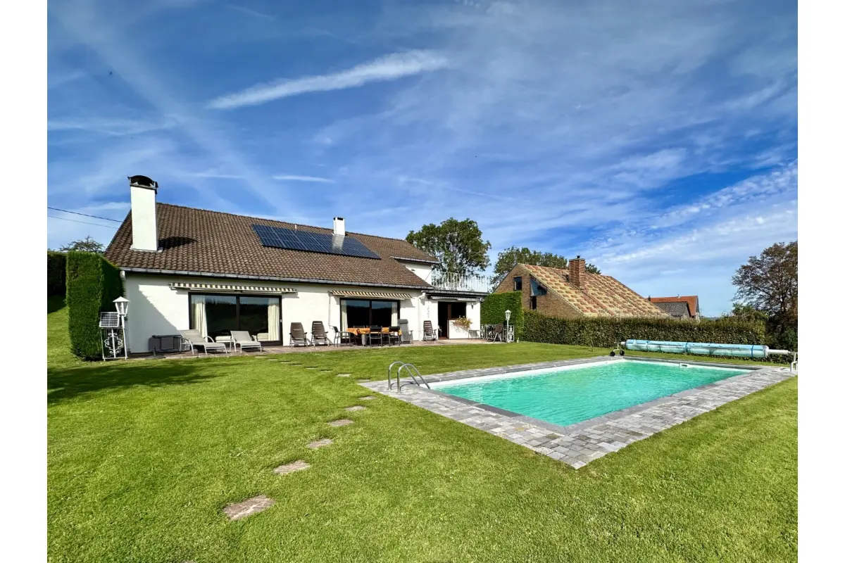 Villa à vendre à Limbourg 4830 595000.00€ 4 chambres 170.00m² - annonce 685077