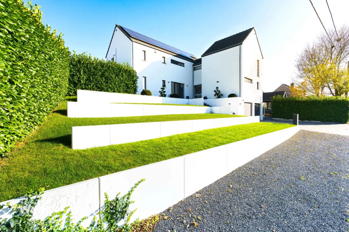 Maison à vendre à Oupeye 4680 725000.00€ 3 chambres 250.00m² - annonce 685551