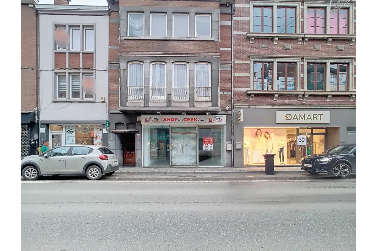 Commerce à louer à Huy 4500 1000.00€ 0 chambres 123.00m² - annonce 687749