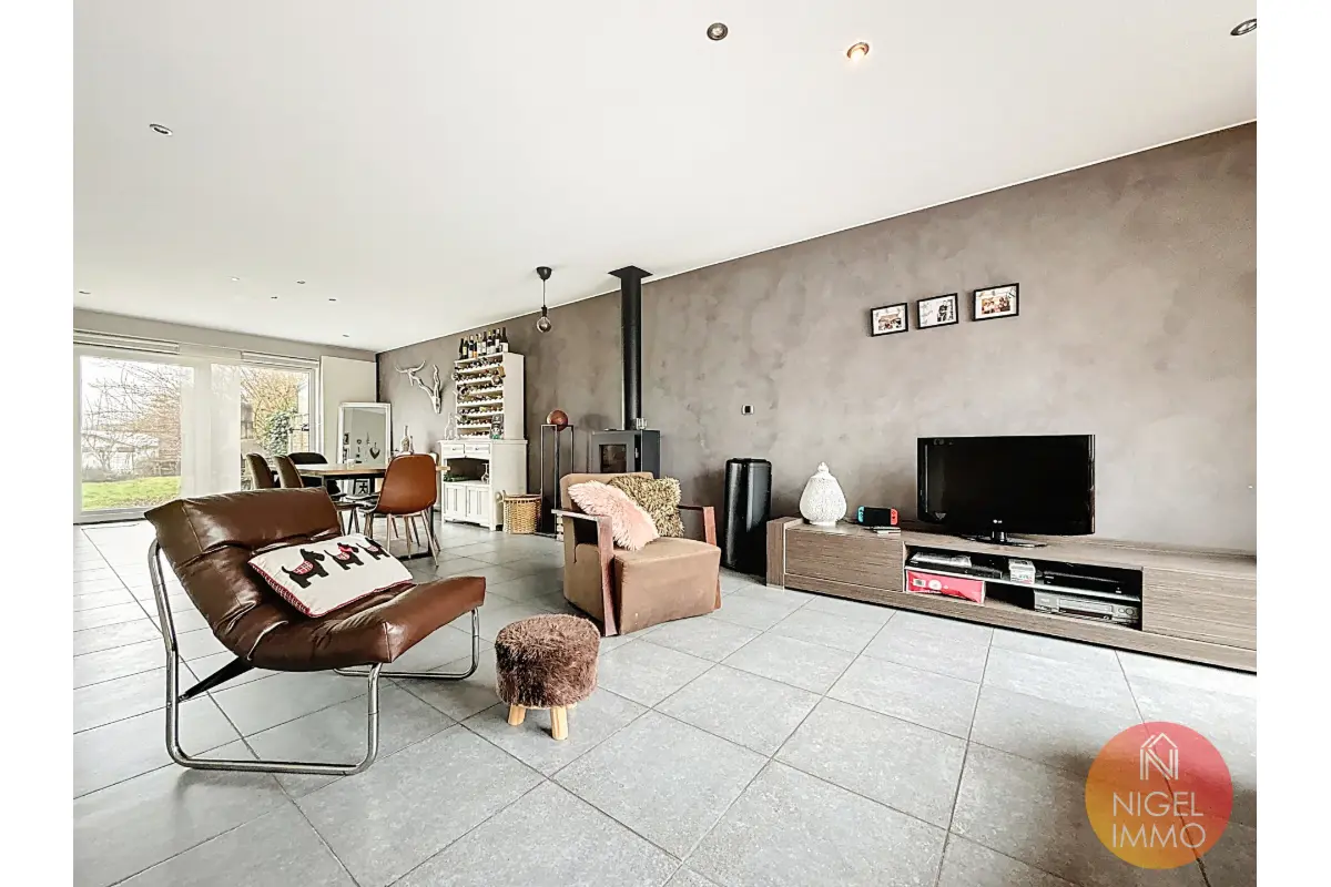 Maison à vendre à Alleur 4432 369000.00€ 4 chambres 242.00m² - annonce 688818