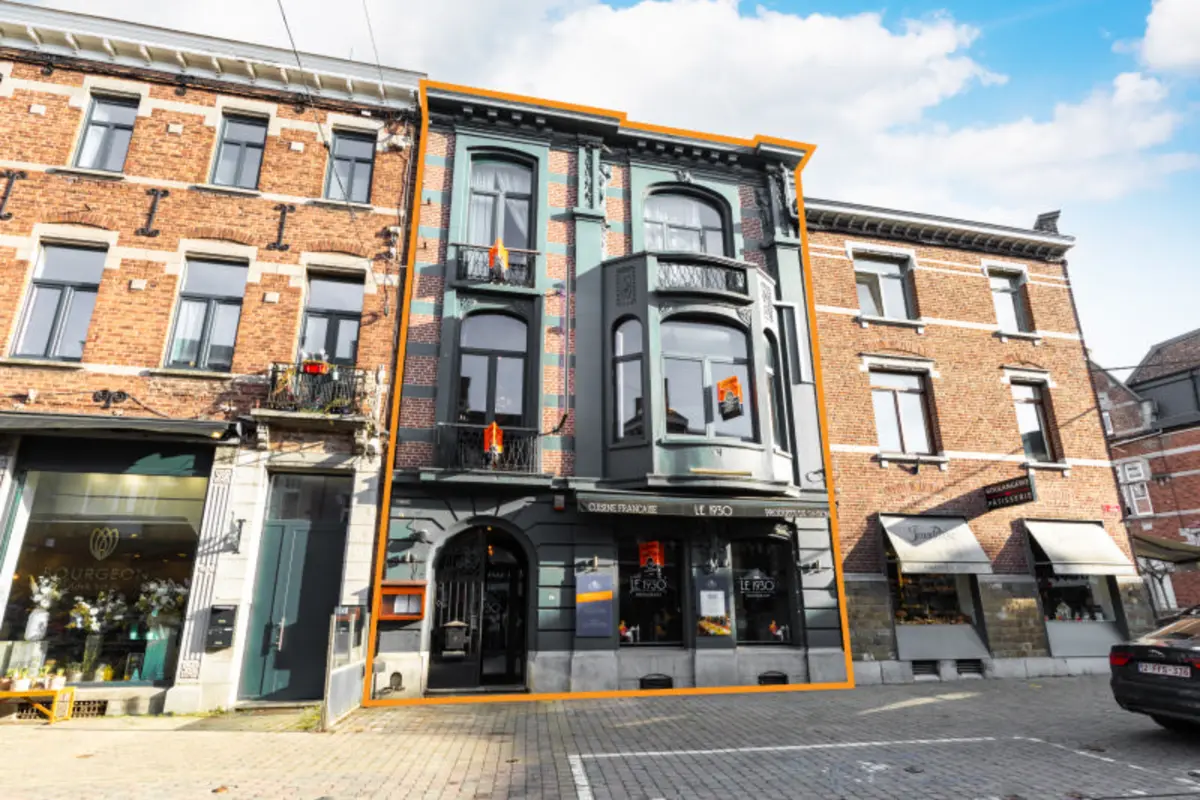 Immeuble de rapport - Immeuble à appartement à vendre à Visé 4600 785000.00€  chambres 260.00m² - annonce 689668