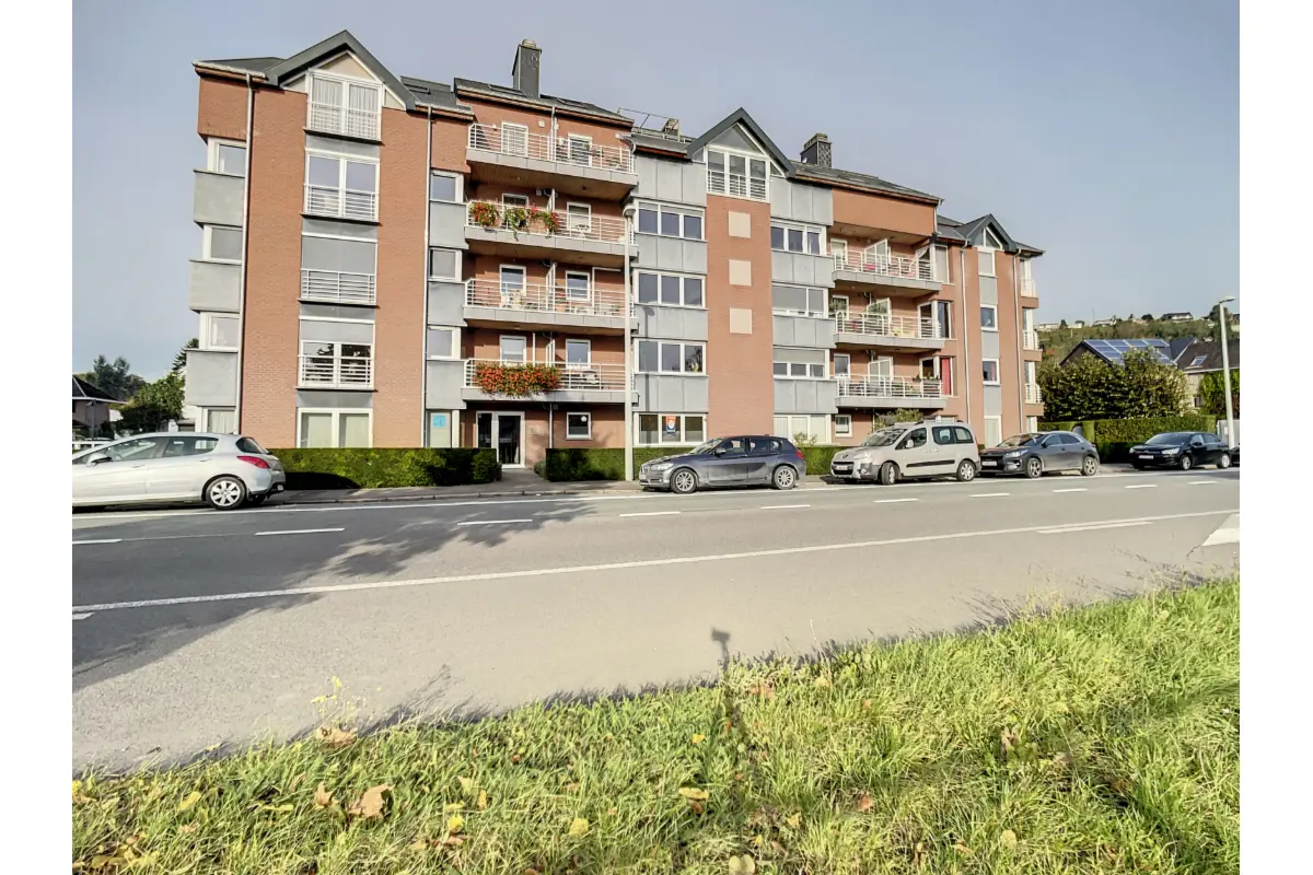 Appartement à louer à Huy 4500 1000.00€ 3 chambres 126.00m² - annonce 690145