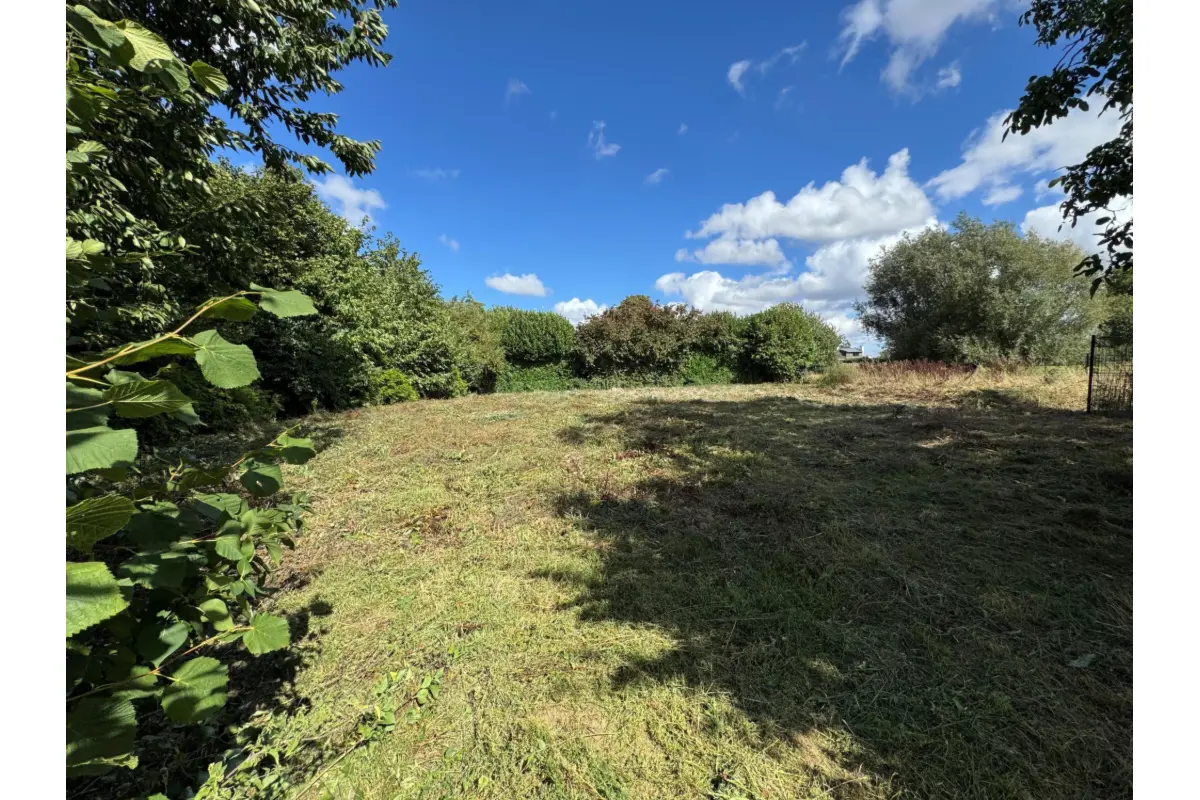 Terrain à vendre à Acosse 4219 127000.00€  chambres m² - annonce 689982