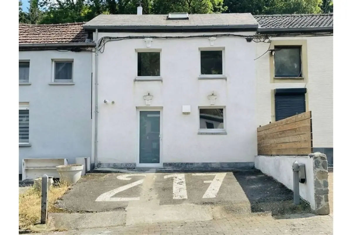 Maison à vendre à Ougrée 4102 0.00€ 1 chambres 96.00m² - annonce 690687