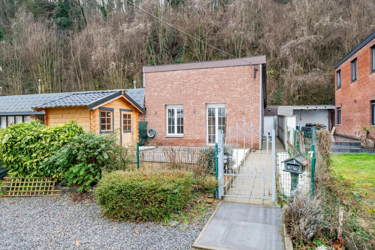 Maison à louer à Lanaye 4600 700.00€ 1 chambres 73.00m² - annonce 692171