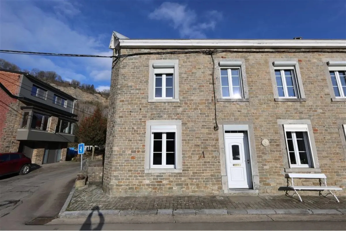 Maison à louer à Sougné-Remouchamps 4920 800.00€ 3 chambres 109.00m² - annonce 693996