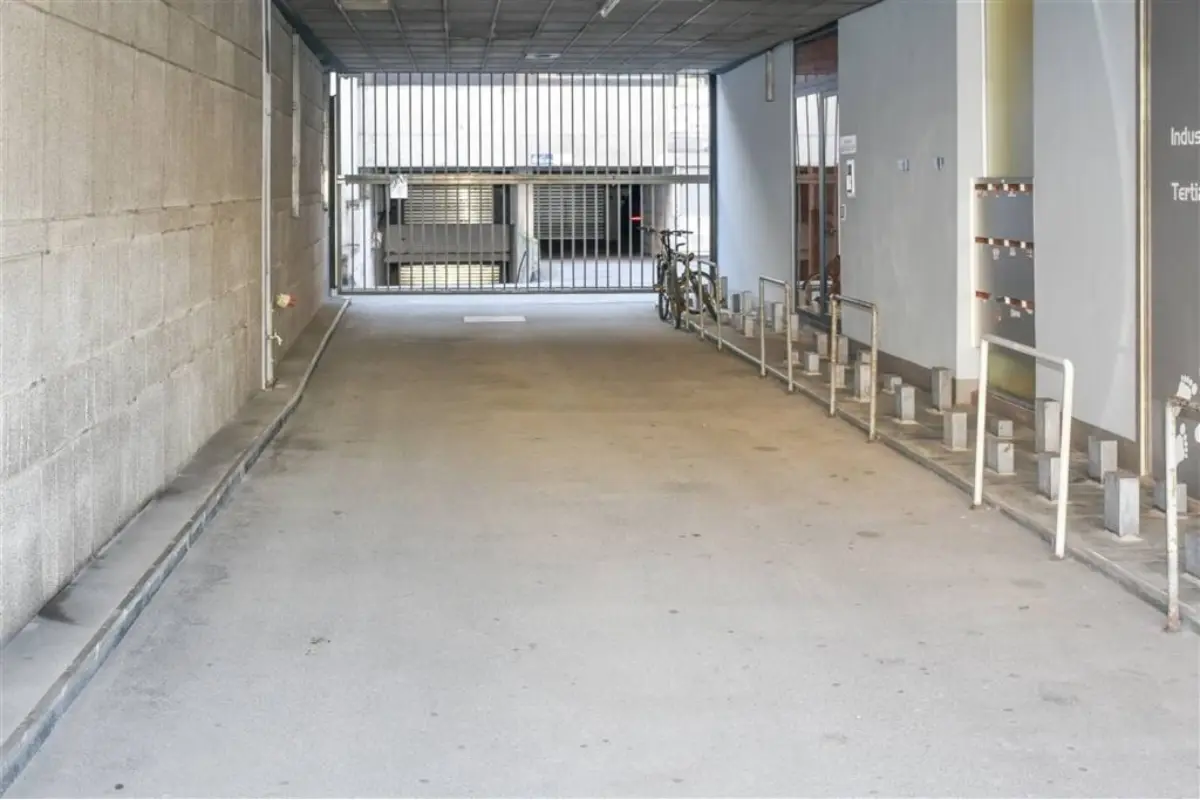 Parking à vendre à Liège 4000 65000.00€  chambres m² - annonce 694613