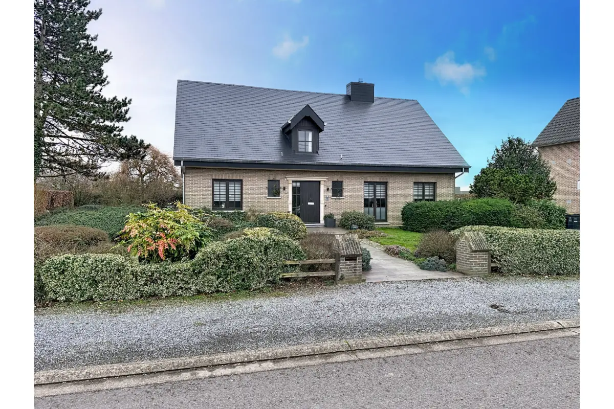 Villa à vendre à Hannut 4280 599000.00€ 4 chambres 194.10m² - annonce 695575