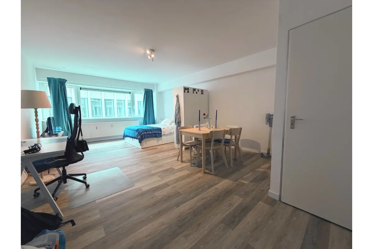 Studio à louer à Liège 4000 525.00€ 1 chambres 41.00m² - annonce 695475