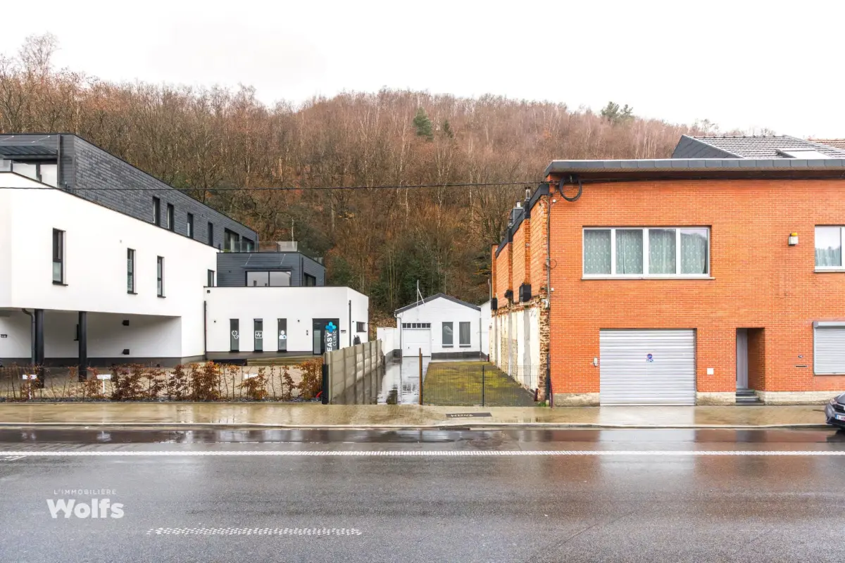 Parking / garage à vendre à Vaux-sous-Chèvremont 4051 99000.00€  chambres m² - annonce 695868