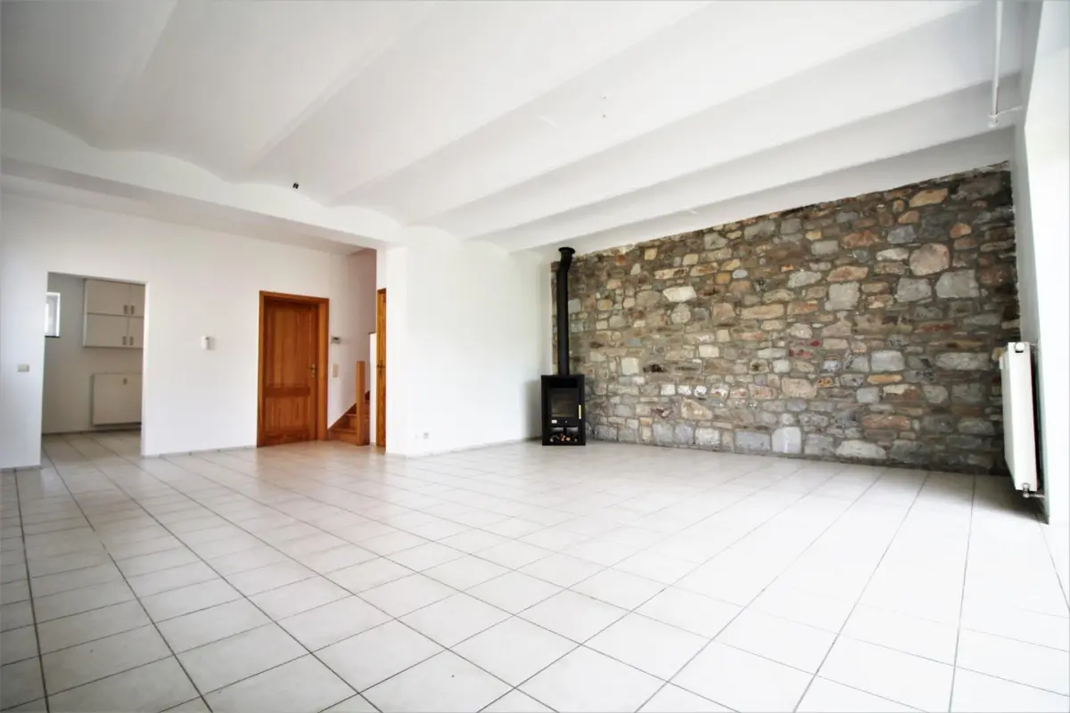 Maison à louer à Sprimont 4140 1200.00€ 3 chambres 130.00m² - annonce 695984