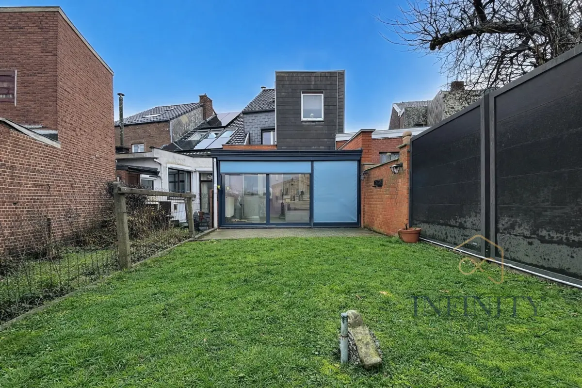 Maison à vendre à Ougrée 4102 239900.00€ 3 chambres 172.00m² - annonce 702459