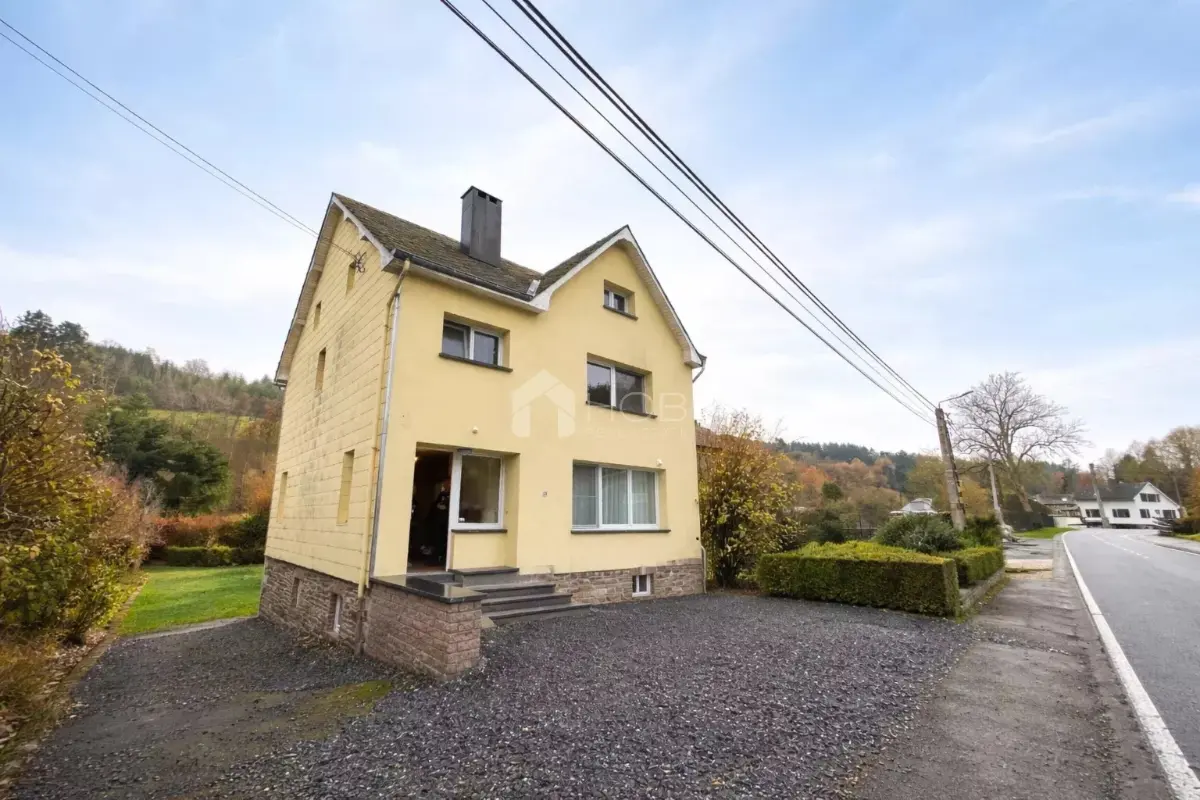 Maison à vendre à Burg-Reuland 4790 320000.00€ 3 chambres 111.30m² - annonce 704439