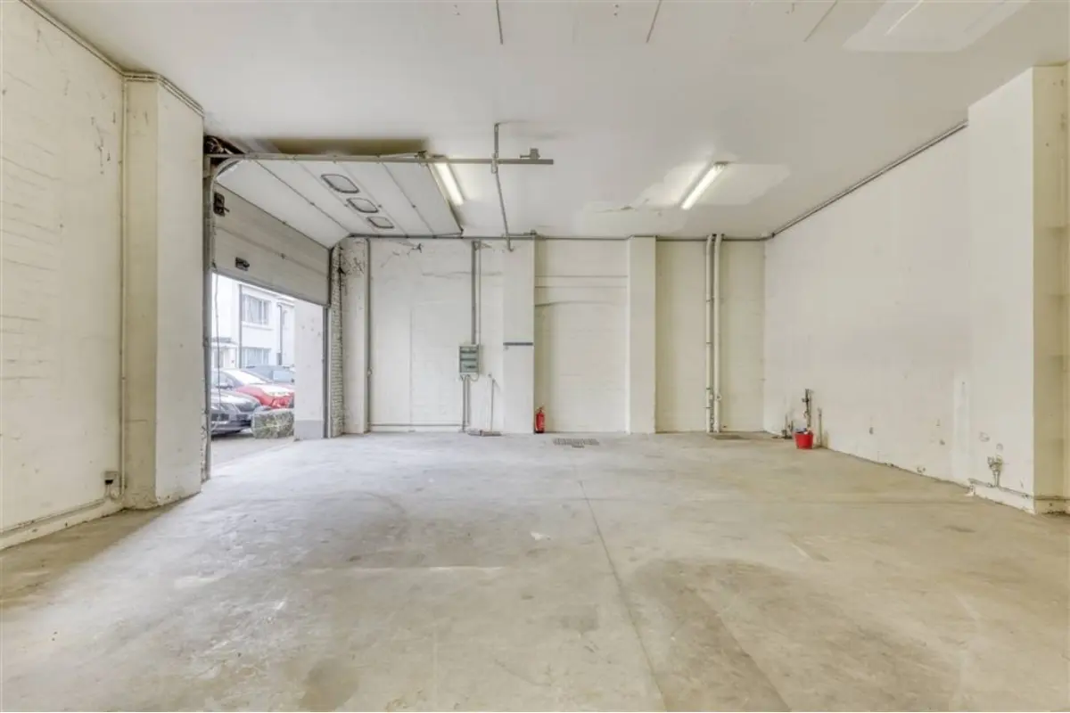 Parking à louer à Liège 4000 730.00€  chambres m² - annonce 704297