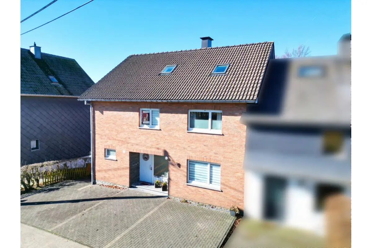 Maison à vendre à Butgenbach 4750 335000.00€ 5 chambres 235.34m² - annonce 705347