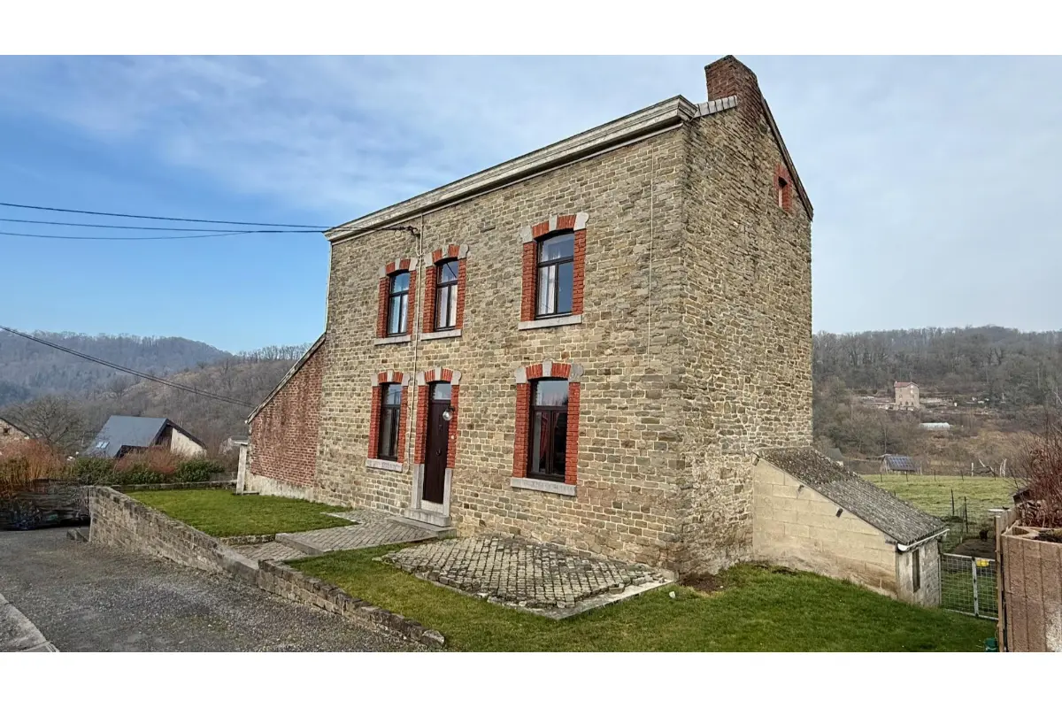 Maison à vendre à Comblain-Fairon 4180 70000.00€ 3 chambres m² - annonce 705275