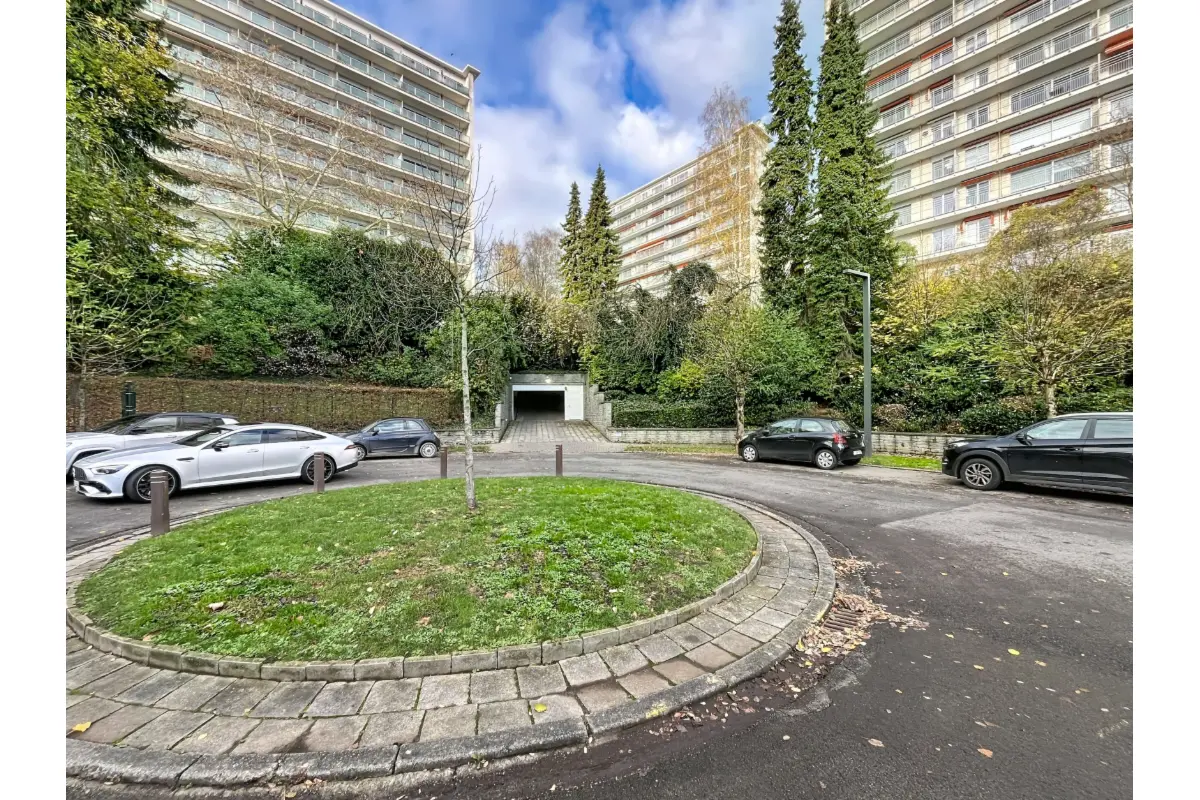 Box à  à Uccle 1180 45000.00€  chambres m² - annonce 705863