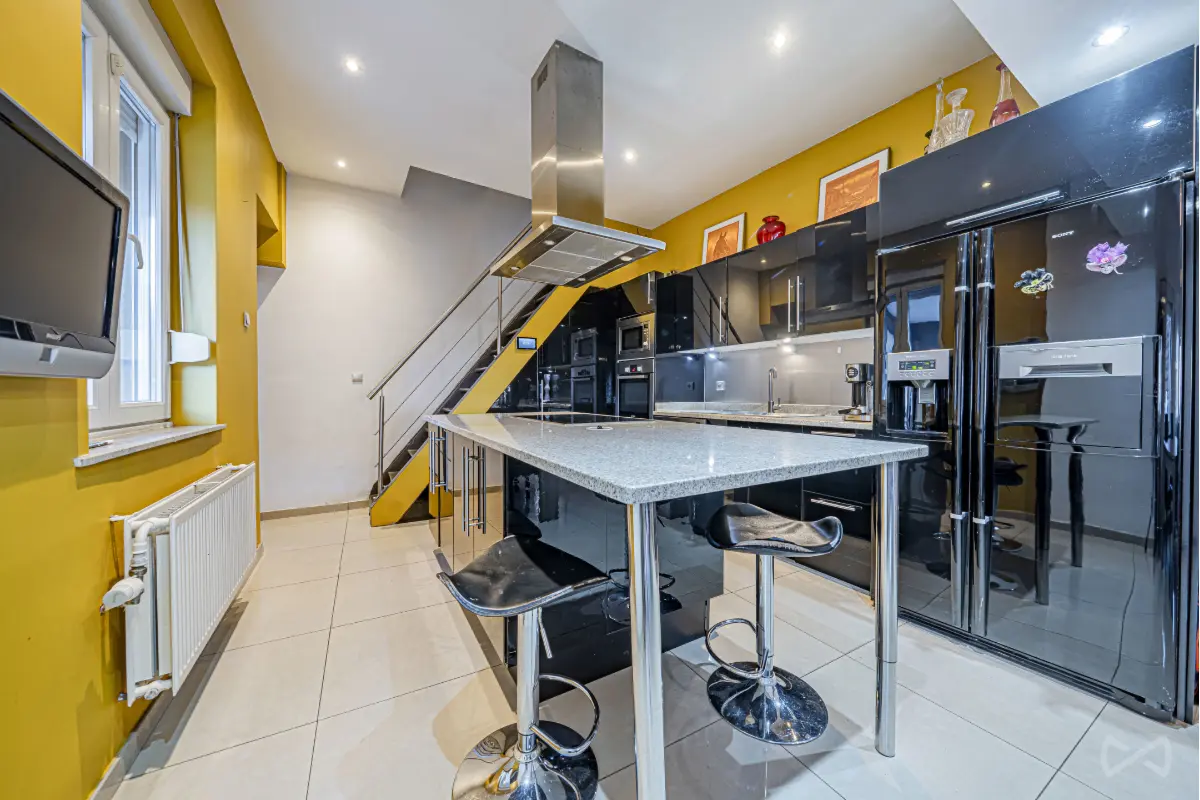 Maison à  à Saint-Nicolas 4420 180000.00€ 2 chambres 81.00m² - annonce 707086