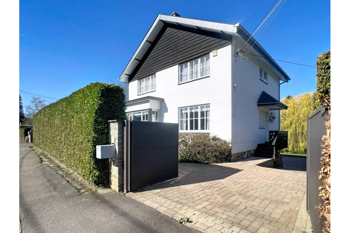 Maison à  à Embourg 4053 575000.00€ 3 chambres 217.00m² - annonce 708479