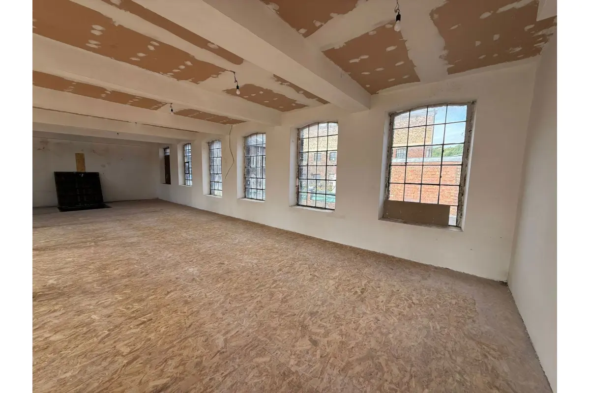 Commerce à vendre à Dison 4820 180000.00€  chambres 365.00m² - annonce 708567