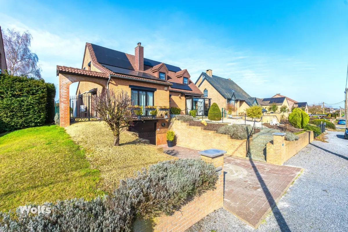 Villa à vendre à Crisnée 4367 475000.00€ 4 chambres 205.00m² - annonce 709587