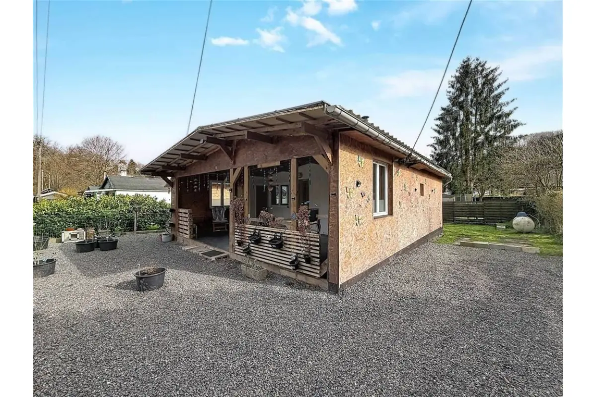 Bungalow à  à Ferrières 4190 75000.00€ 1 chambres 45.00m² - annonce 710703