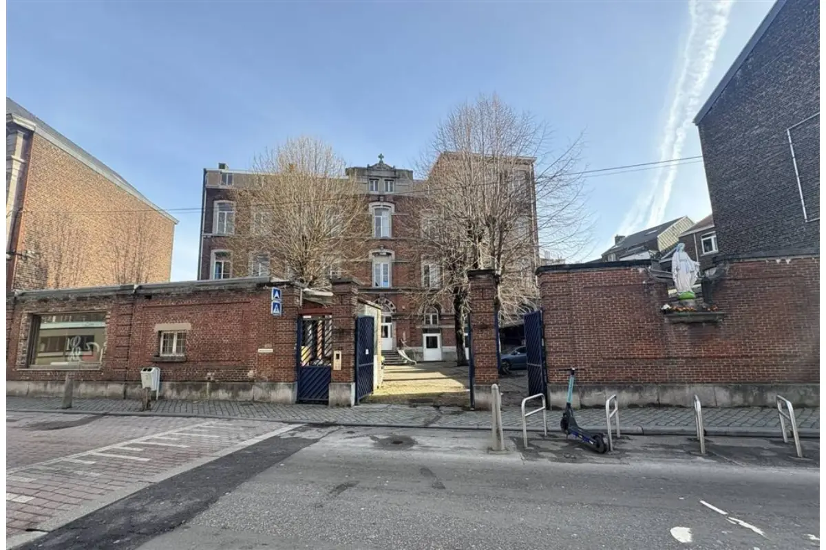 Immeuble de rapport - Immeuble à appartement à vendre à Liège 4020 450000.00€  chambres 2768.80m² - annonce 711184