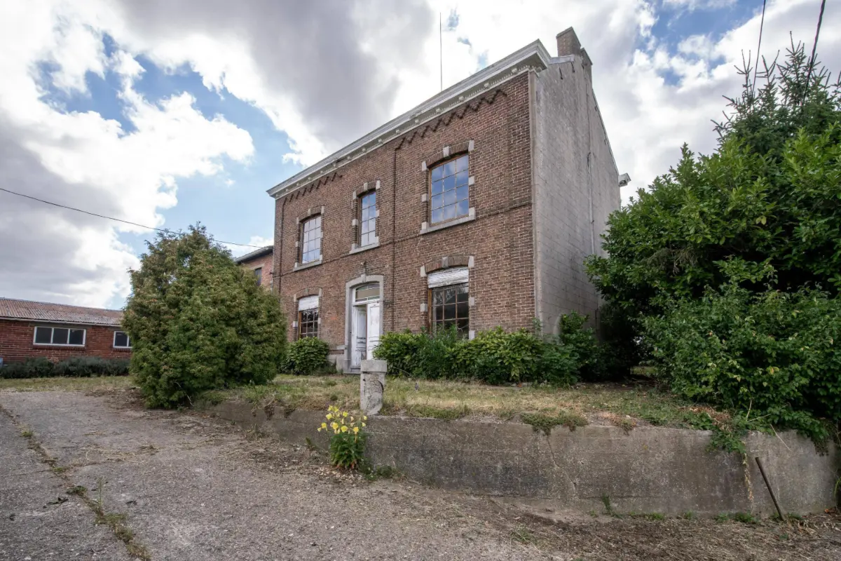 Commerce à vendre à Grâce-Hollogne 4460 340000.00€ 5 chambres m² - annonce 712797