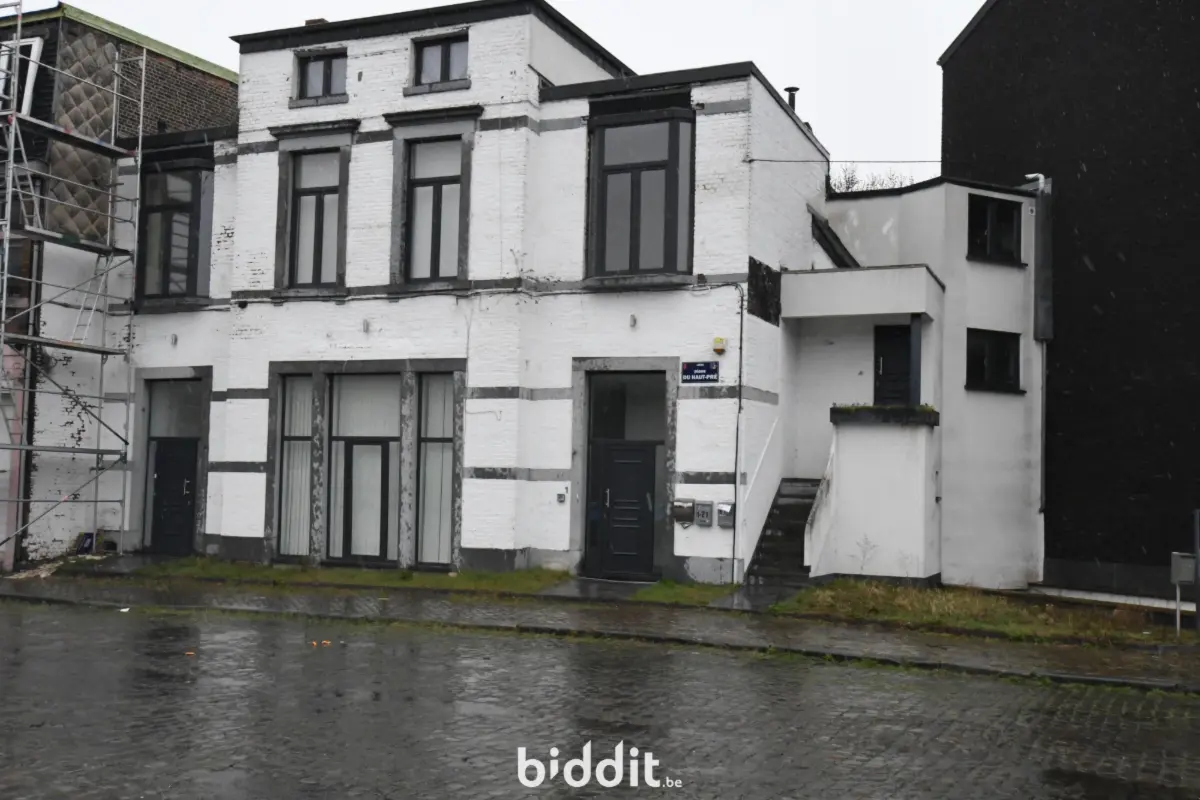 Immeuble de rapport - Immeuble à appartement à vendre à Liège 4000 150000.00€ 4 chambres m² - annonce 713836