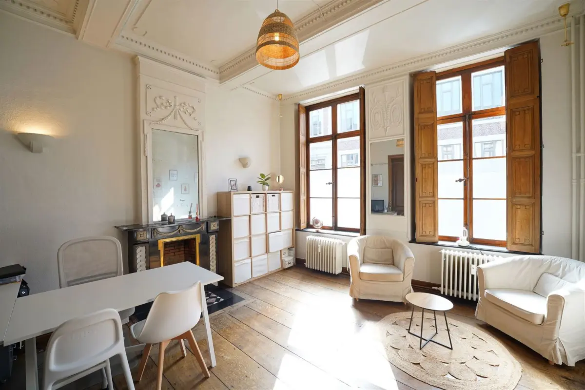 Commerce à louer à Huy 4500 400.00€  chambres 40.00m² - annonce 714774