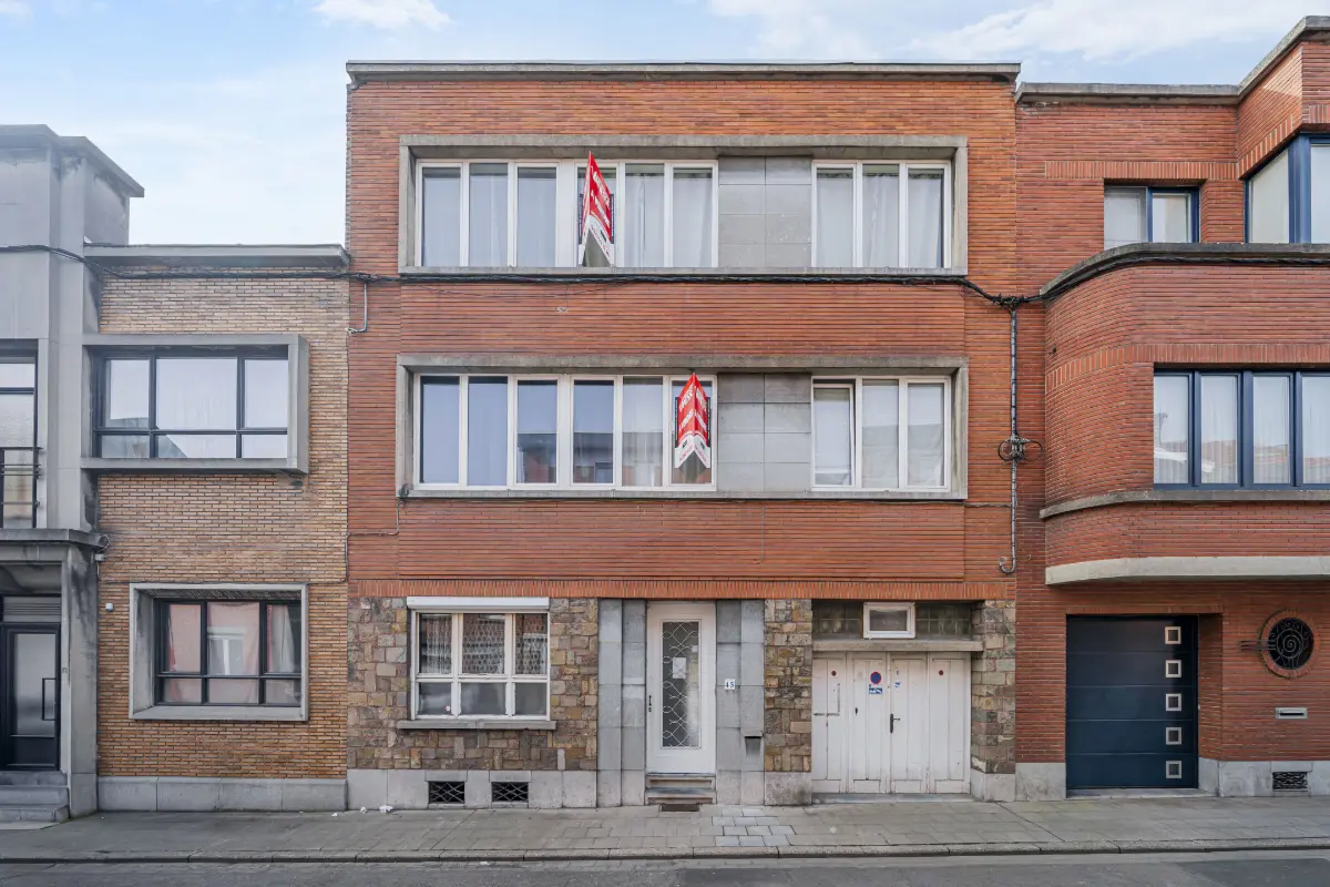 Immeuble de rapport - Immeuble à appartement à vendre à Herstal 4040 439000.00€ 5 chambres 241.00m² - annonce 718345