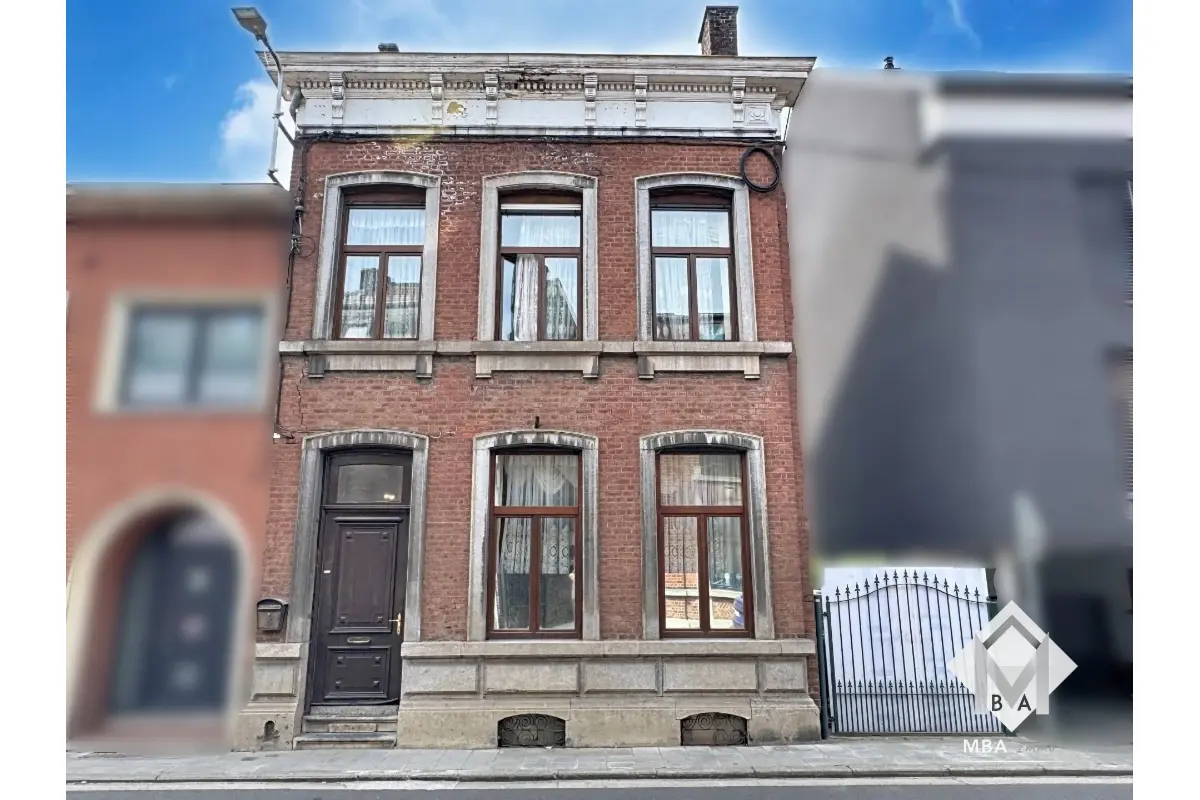 Maison à vendre à Vaux-sous-Chèvremont 4051 330000.00€ 6 chambres 242.00m² - annonce 718848