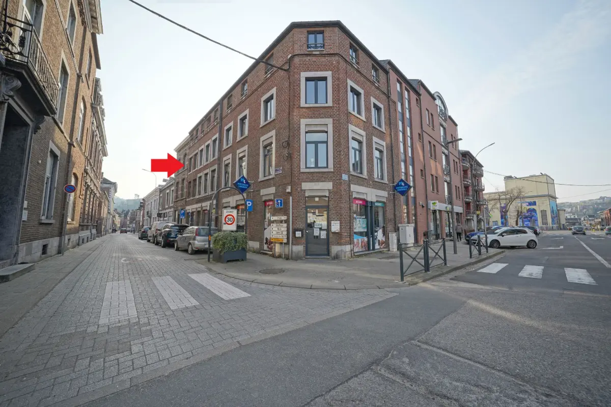 Appartement à louer à Huy 4500 700.00€ 2 chambres 102.00m² - annonce 719019