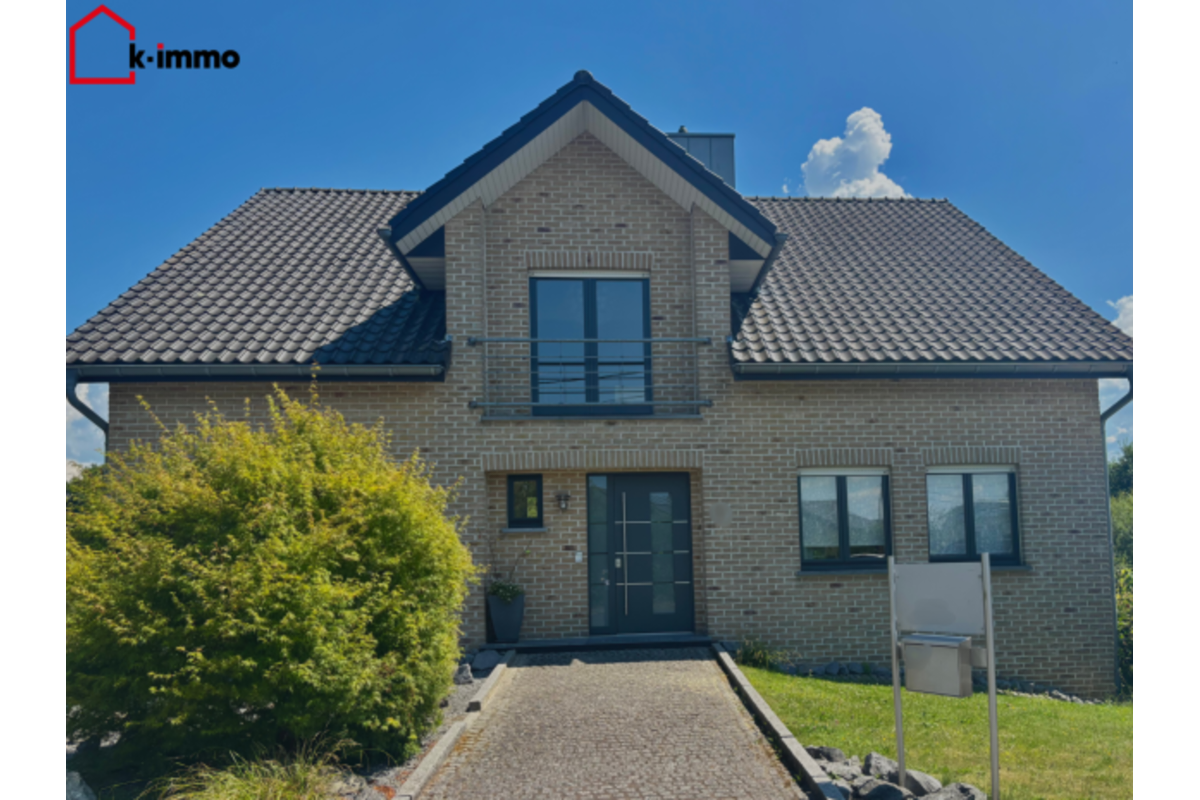 Maison à vendre à Hergenrath 4728 649000.00€ 7 chambres 265.00m² - annonce 719464